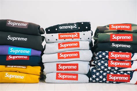 best fake supreme clothing|is supreme clothing a scam.